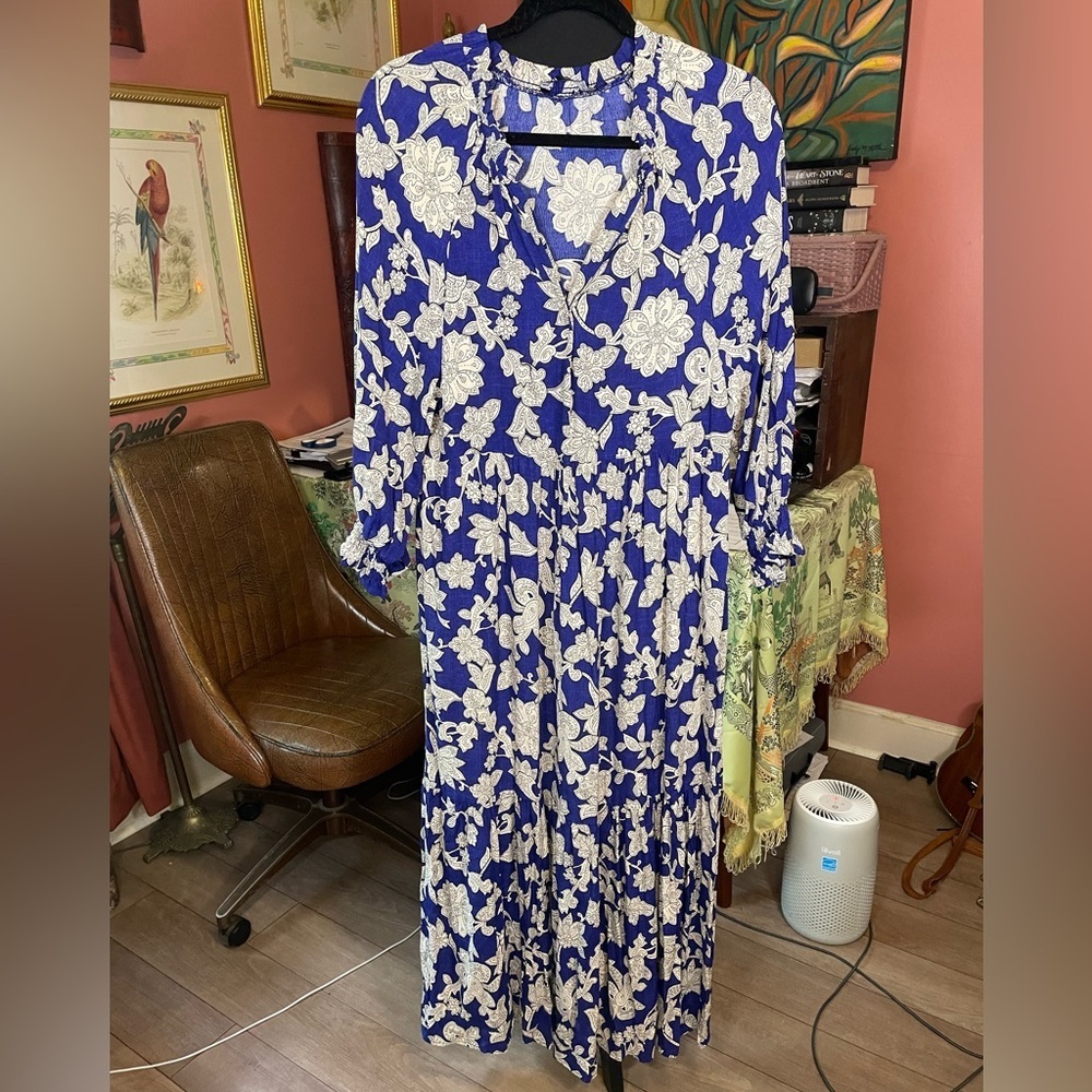 Zara Blue and White Floral Maxi Tiered Peasant Tent Dress. Size XS. Retail $100 - Picture 3 of 8